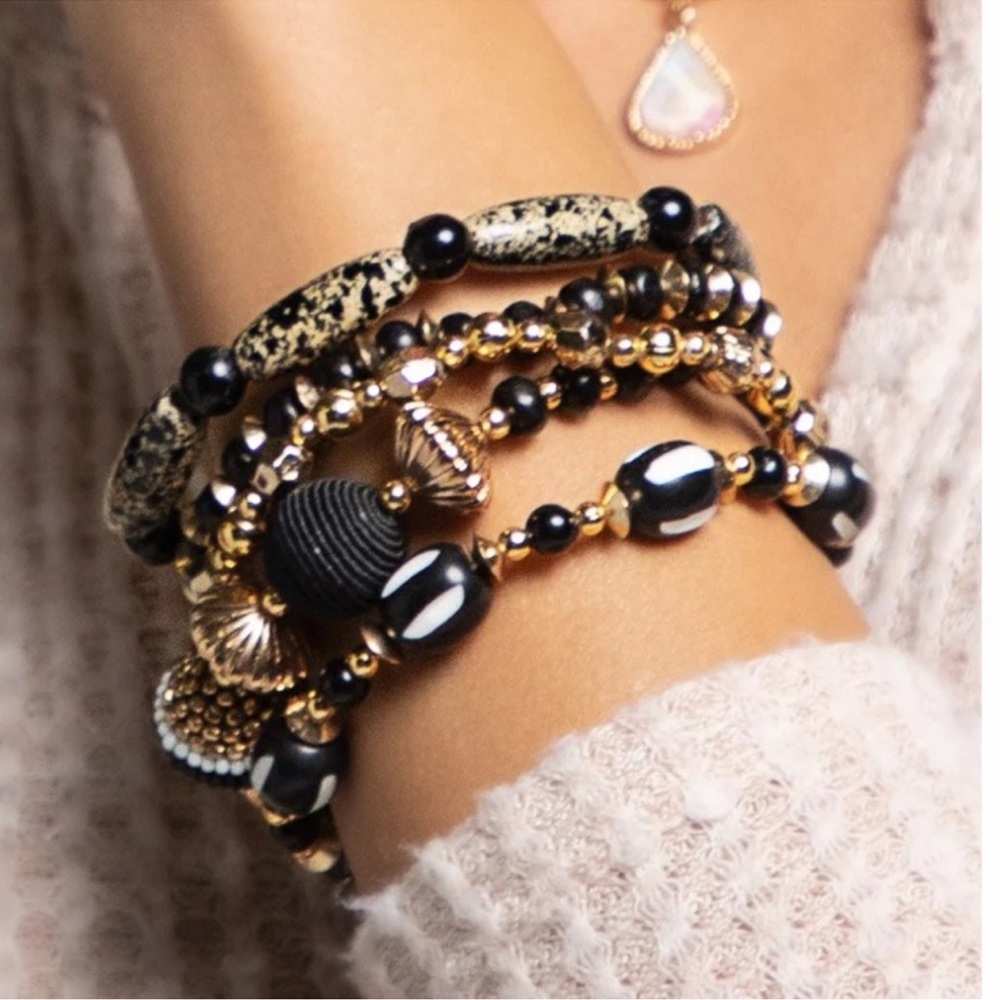 New Beautiful Boho Mixed Beads Bracelet Set - Picture 3 of 5